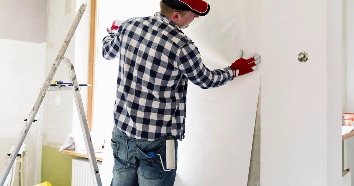 Wallpaper Stripping and Hanging Service London Bridge's Best